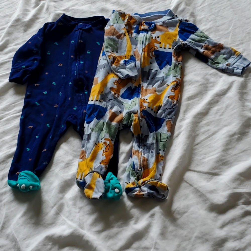 Adorable animal print footies